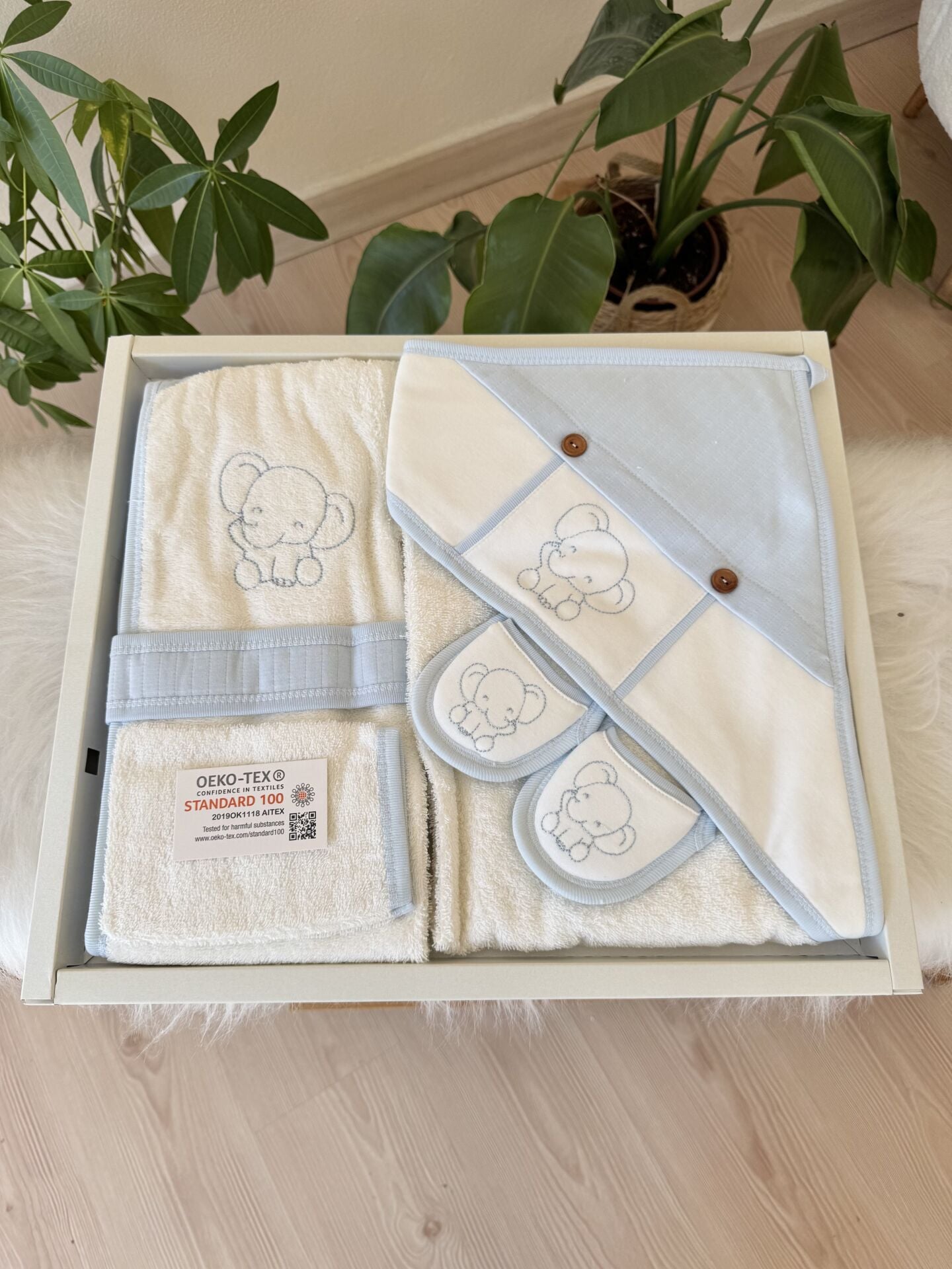 Bebe mavisi filli 4 parça banyo set