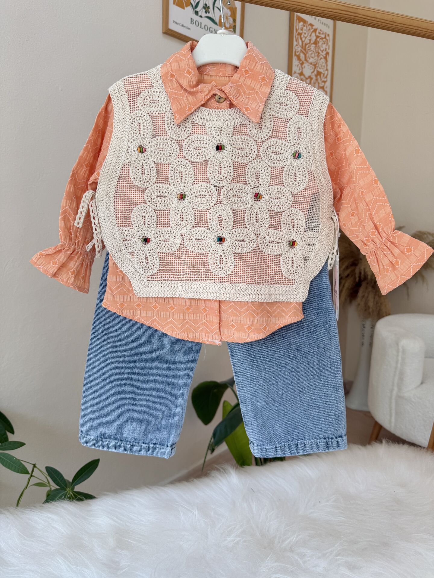 Yavruağzı tasarım süveterli 3’lü takım