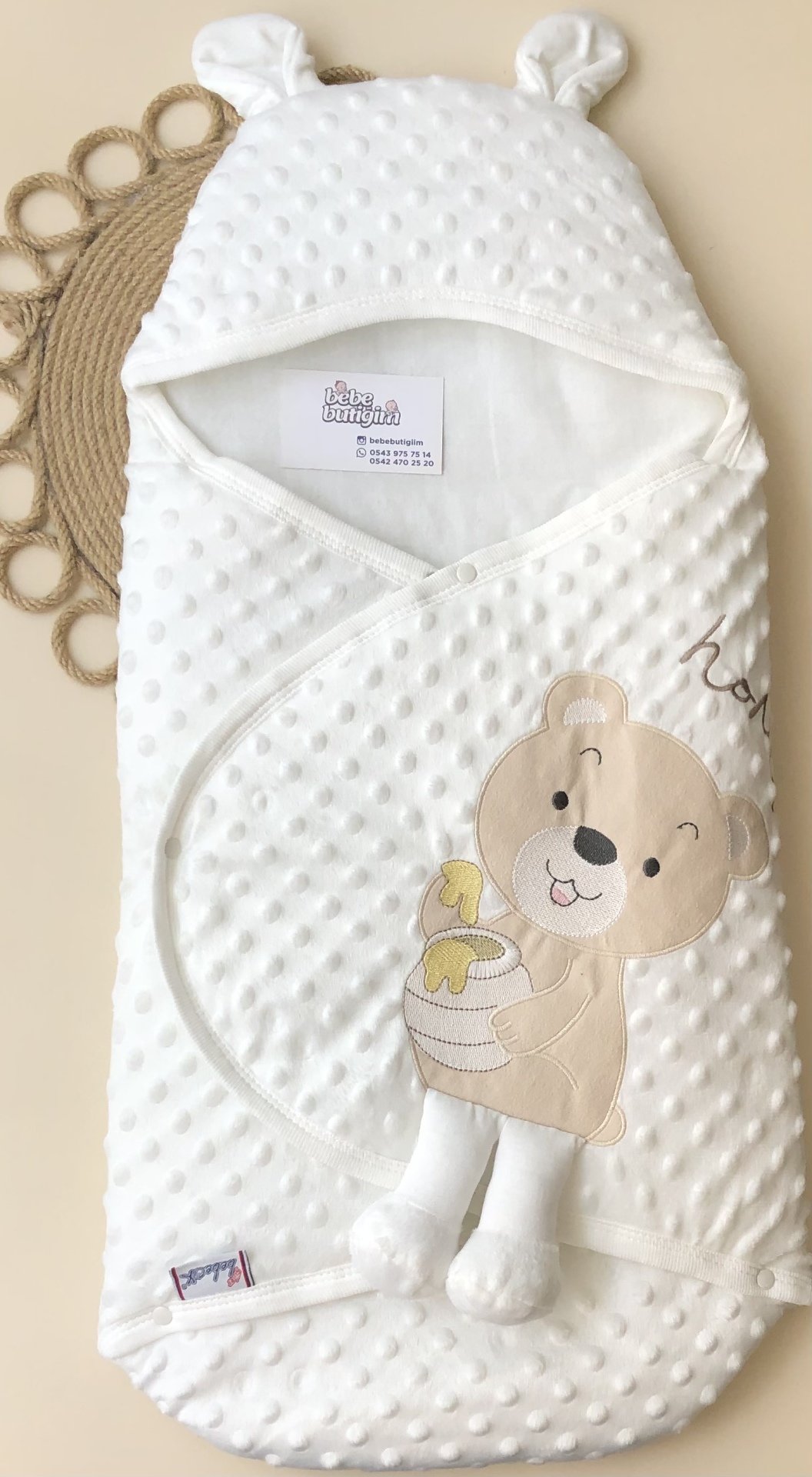 KAPİTONE nakışlı  kundak