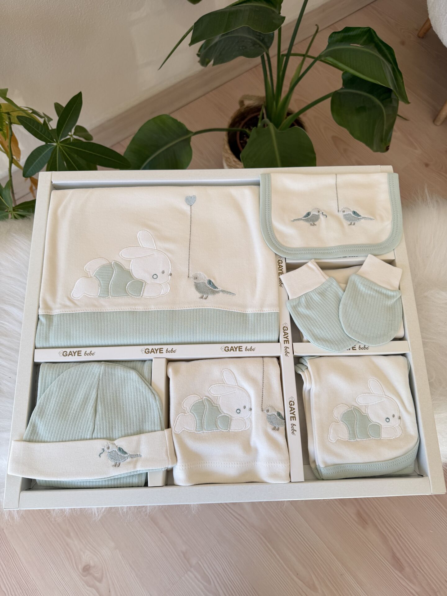 Mint yeşil tavşan kuş 10 parça set