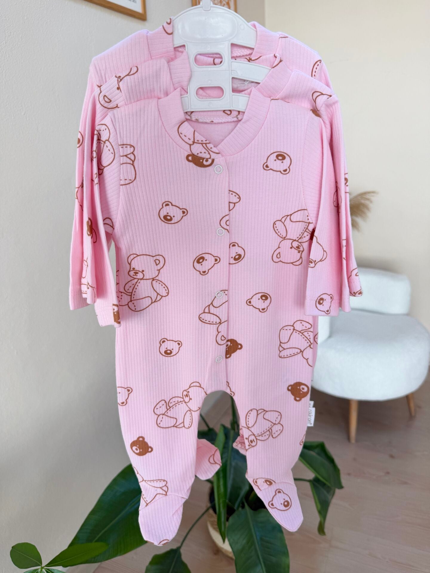 Pembe ayıcıklı tulum