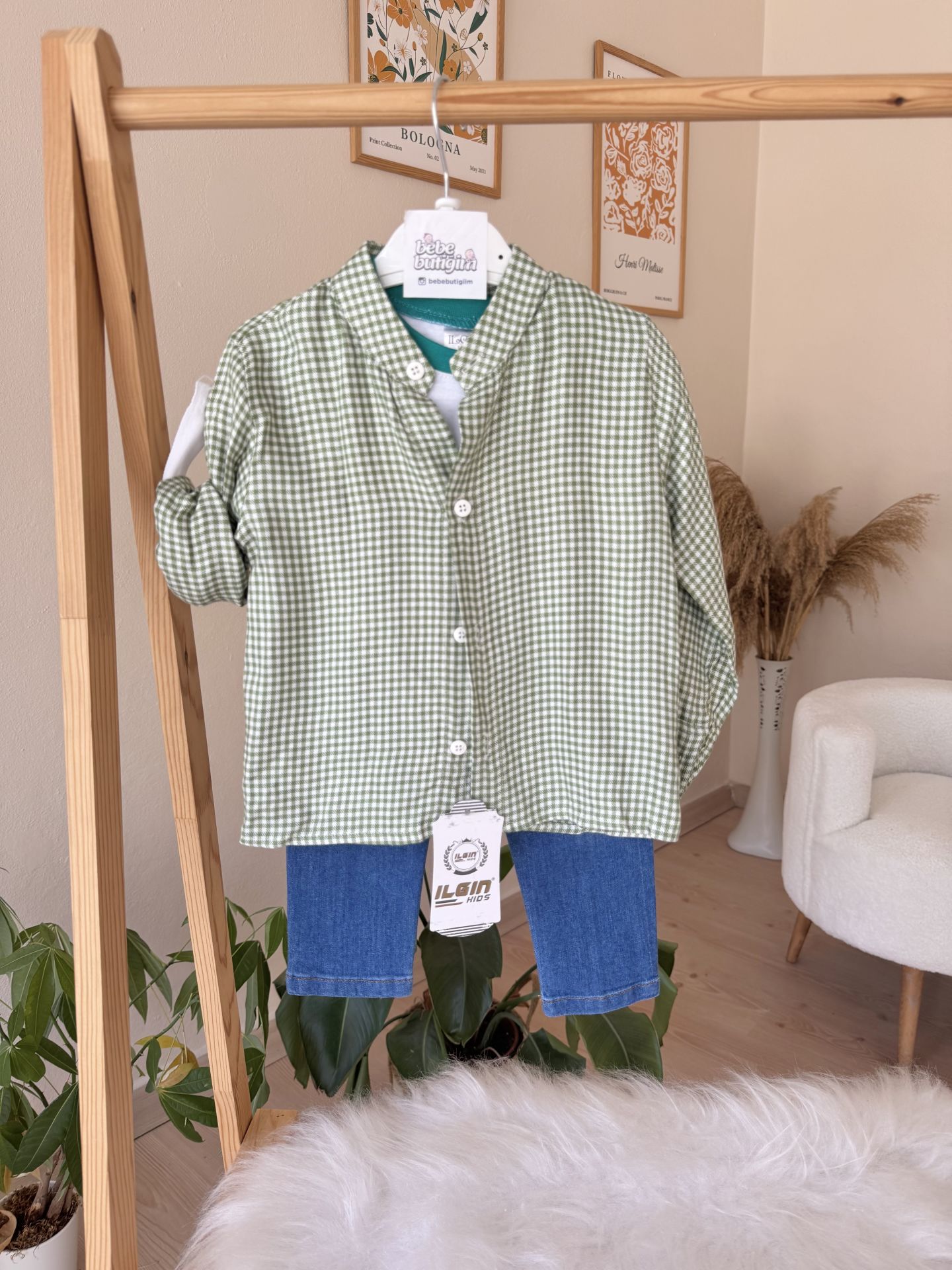 Yeşil kareli gömlekli 3’lü takım