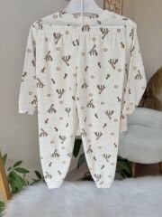 Zürafalı pijama takımı