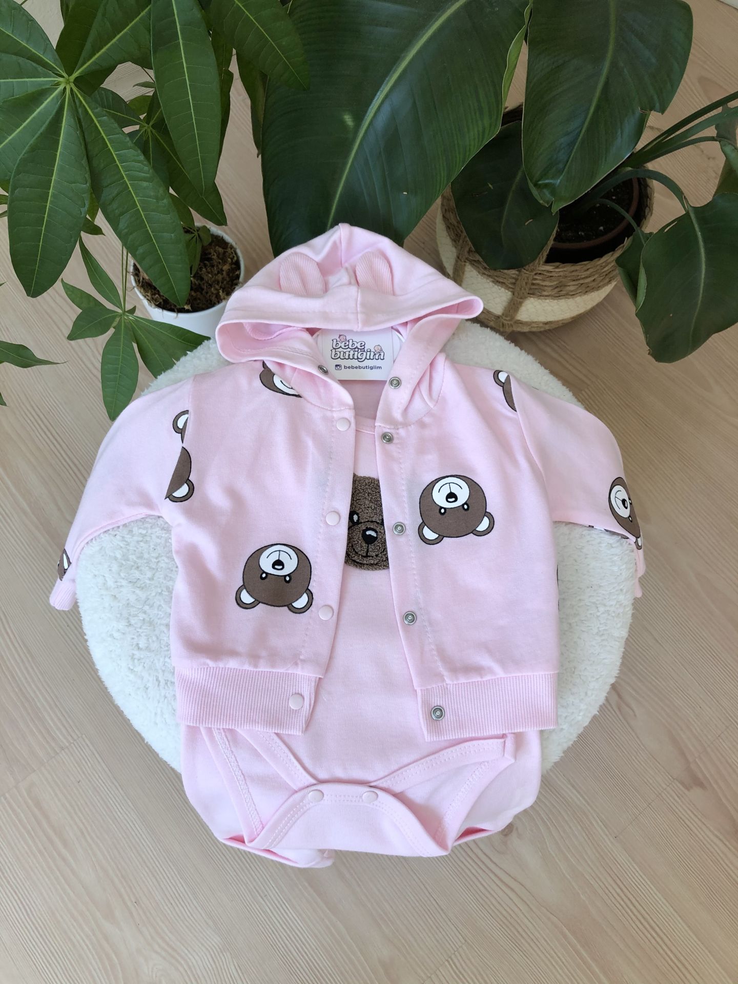 Pembe ayıcıklı 3’lü hırkalı takım