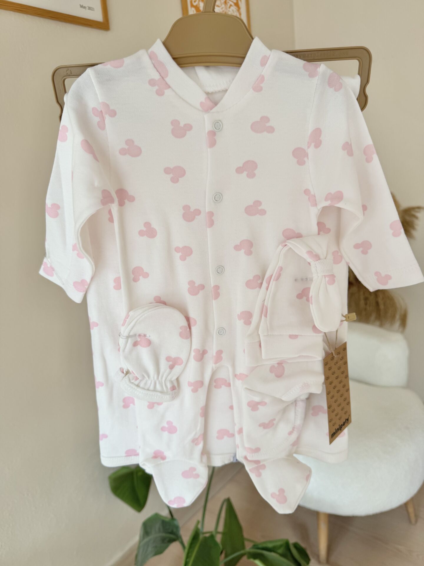 Pembe Miki tulumlu battaniyeli 5 parça set