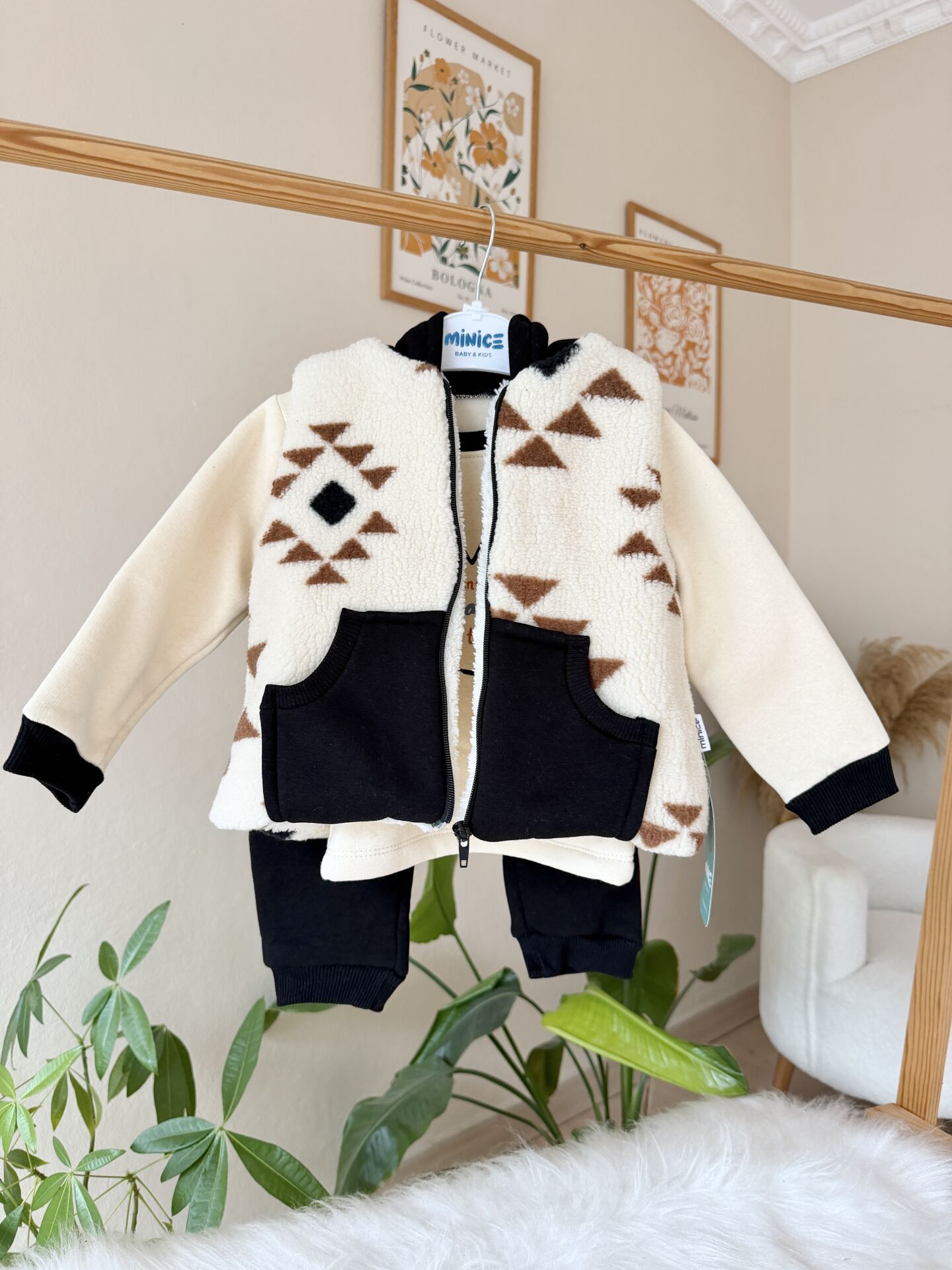 Dağcı model polar yelekli 3’lü takım
