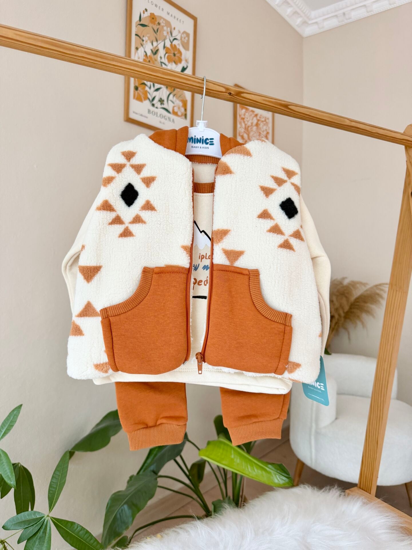 Dağcı model polar yelekli 3’lü takım