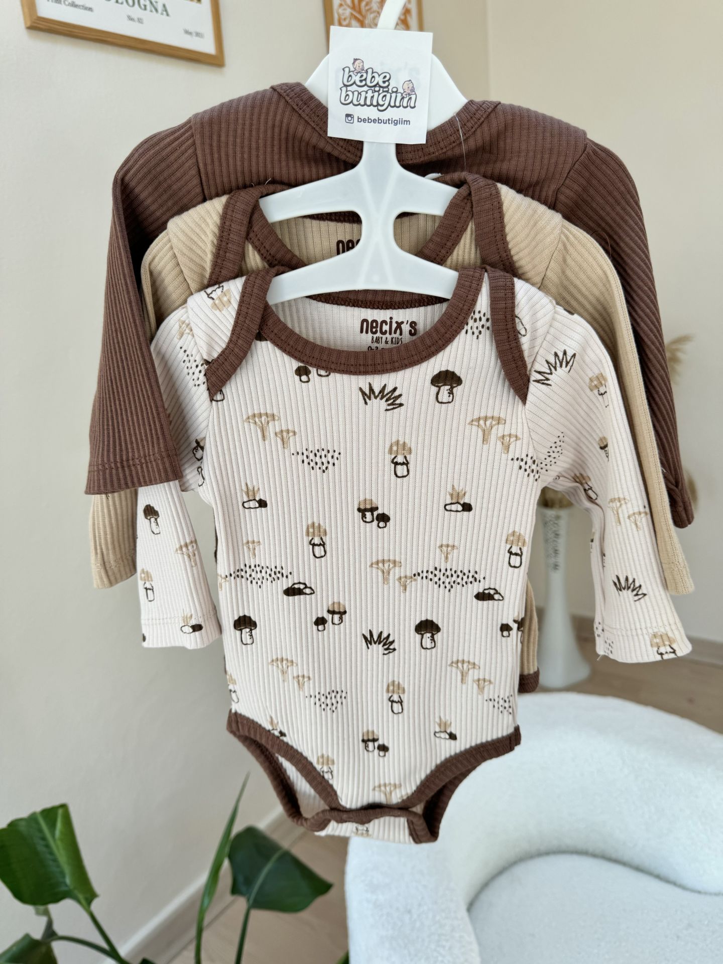 Mantarlı 3’lü çıtçıtlı badi set