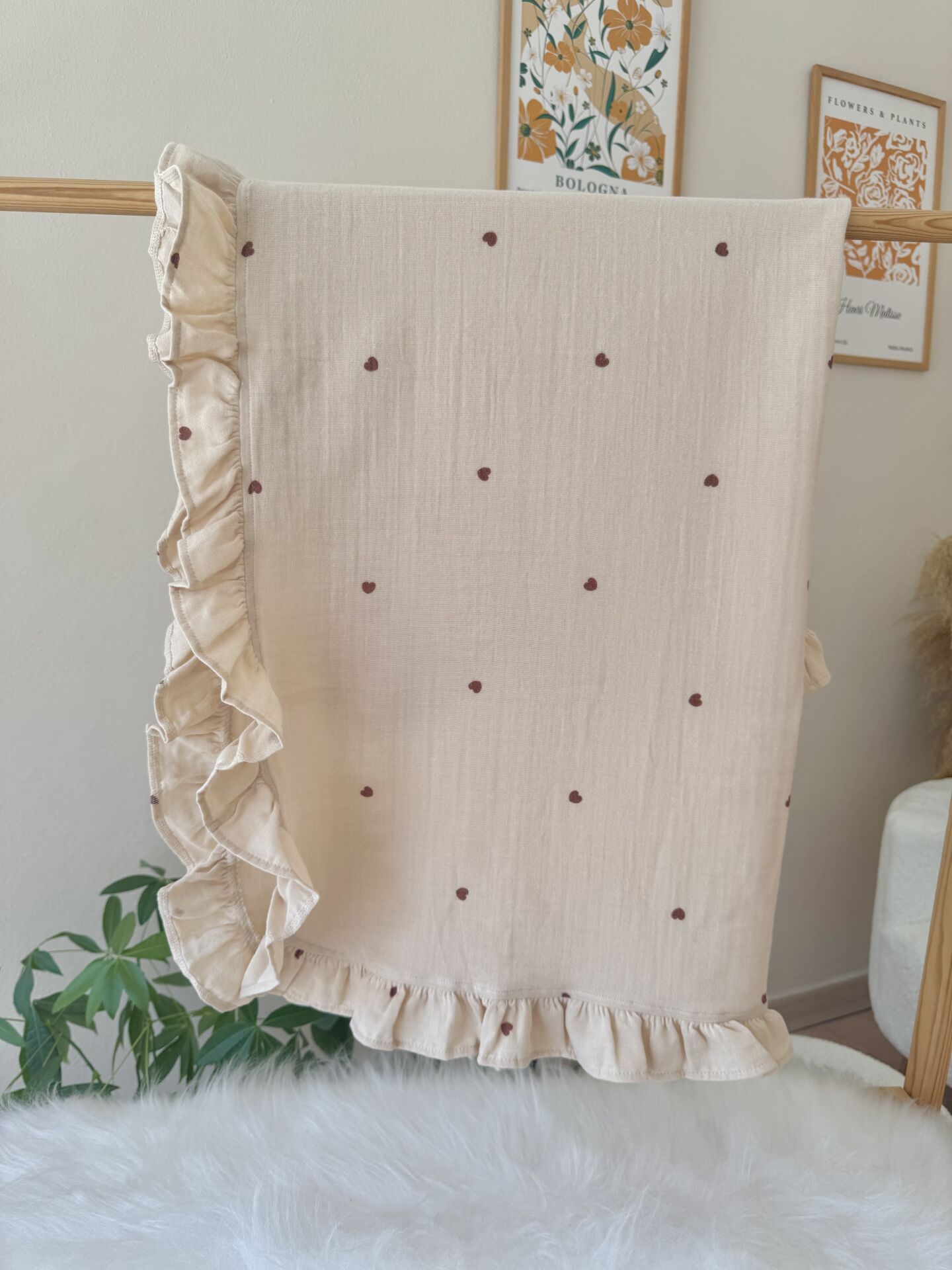 PREMİUM Sütlü kahve kalpli müslin battaniye