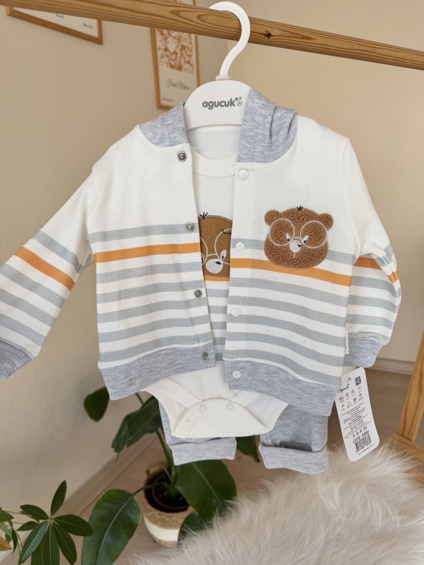 Gri çizgili 3’lü hırkalı takım