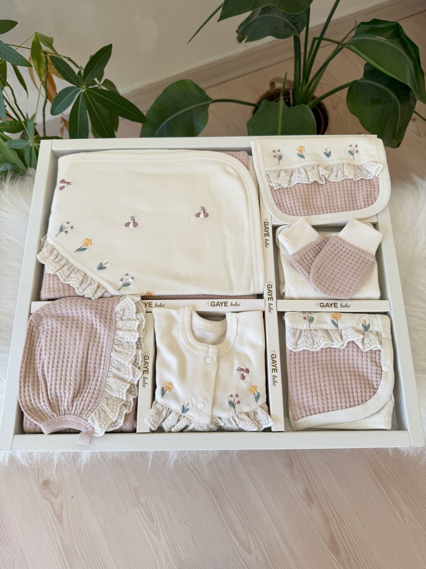 Gül kurusu Fisto çiçekli 10 parça set