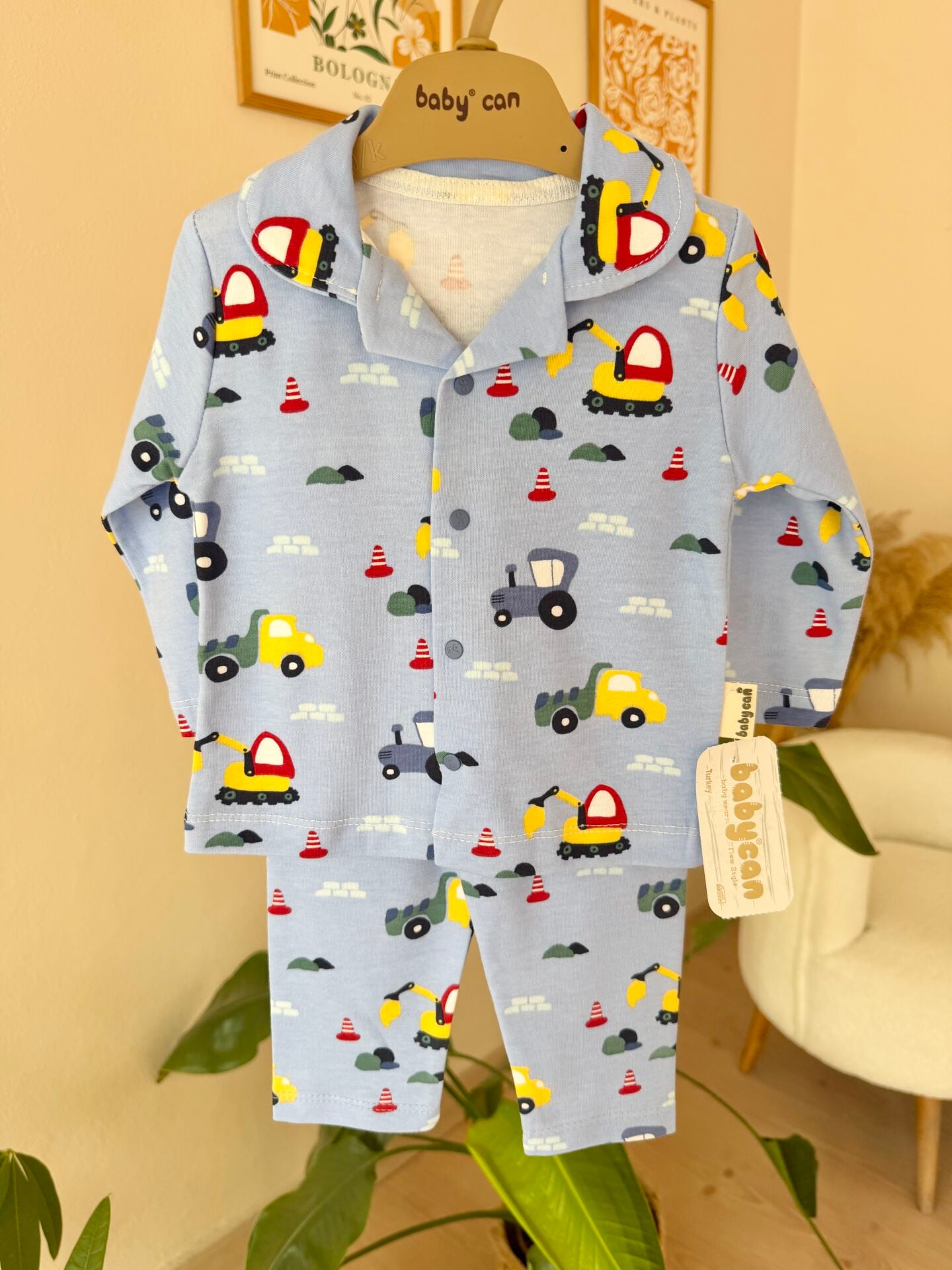 Mavi arabalı pijama takımı
