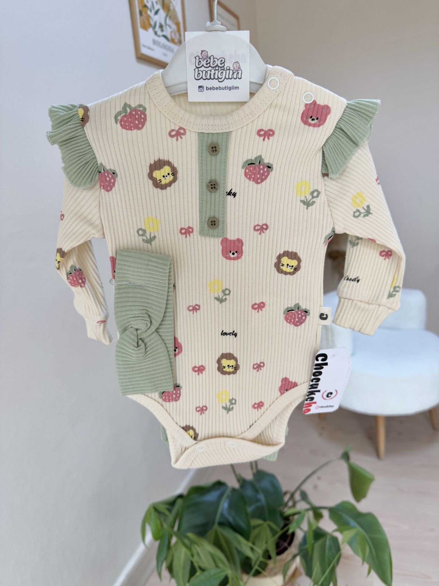 Yeşil sevimli desen bandanalı 2’li Badili takım