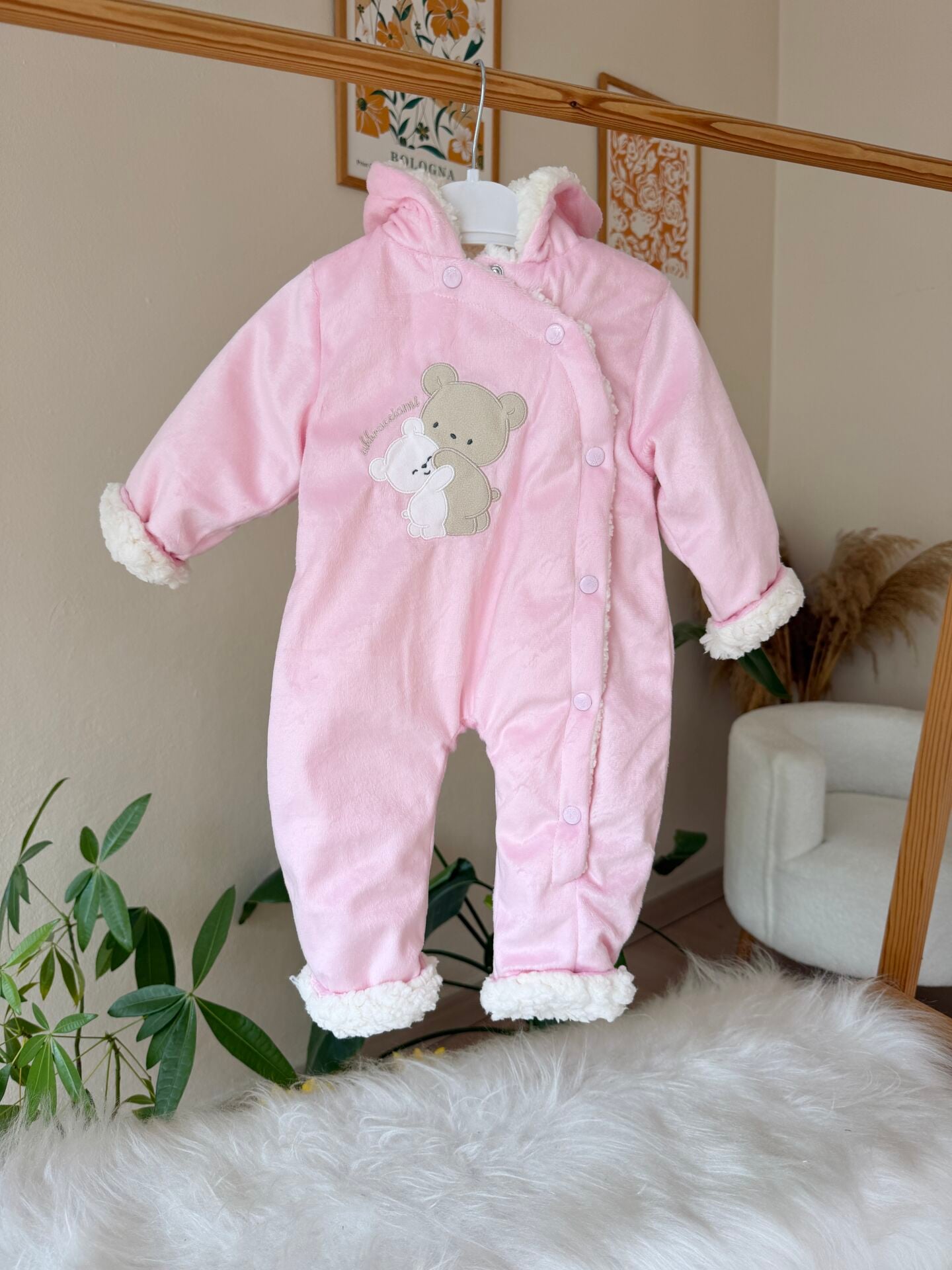 Pembe ayıcıklı dış giyim tulum