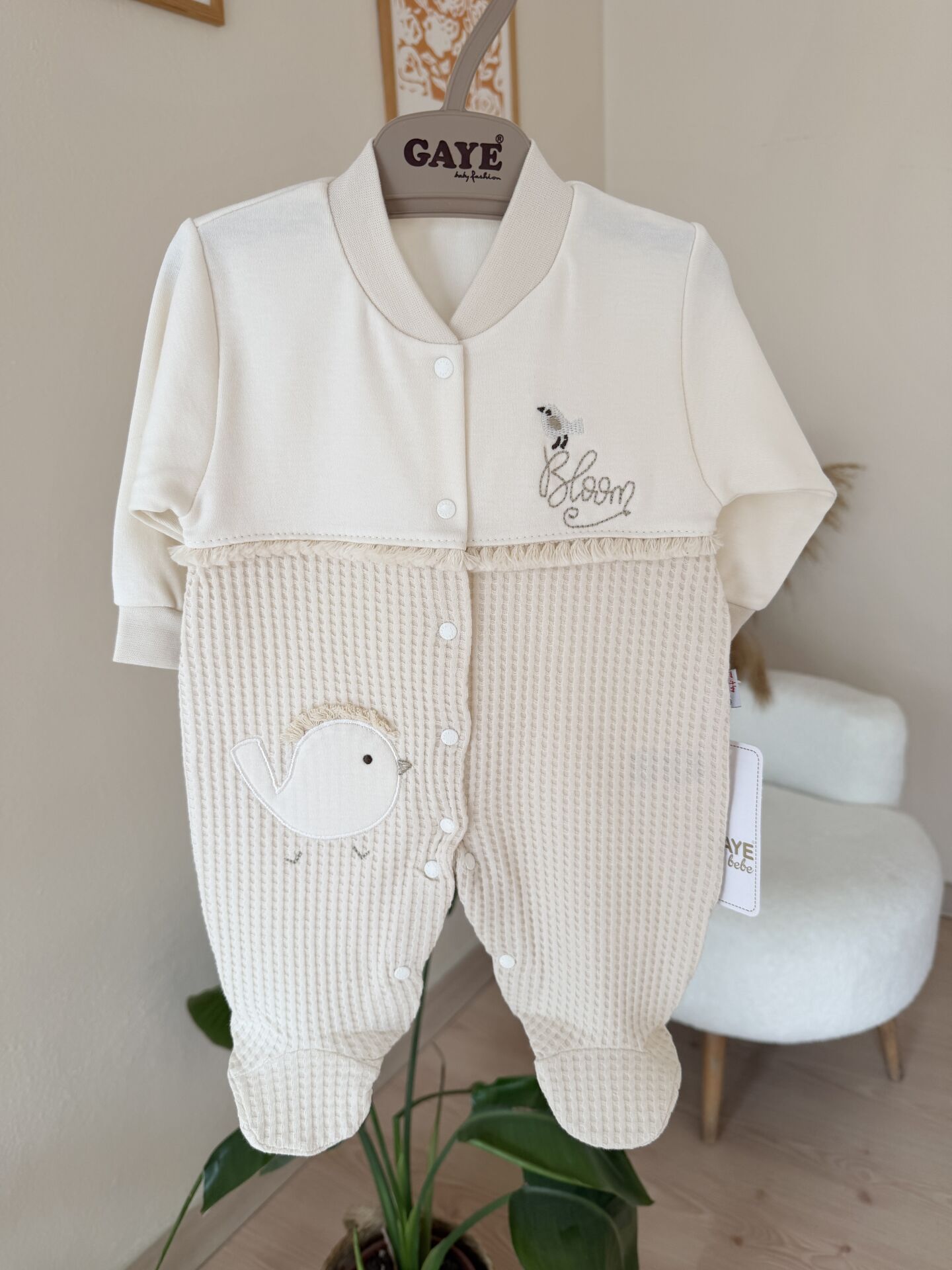 Lüx kalite bej kuşlu tulum