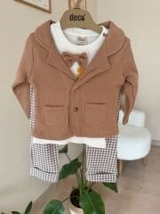 Kahve papyonlu 3’lü hırkalı takım