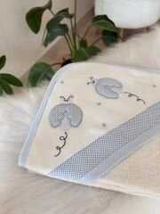 Mavi uğur böcekli havlu