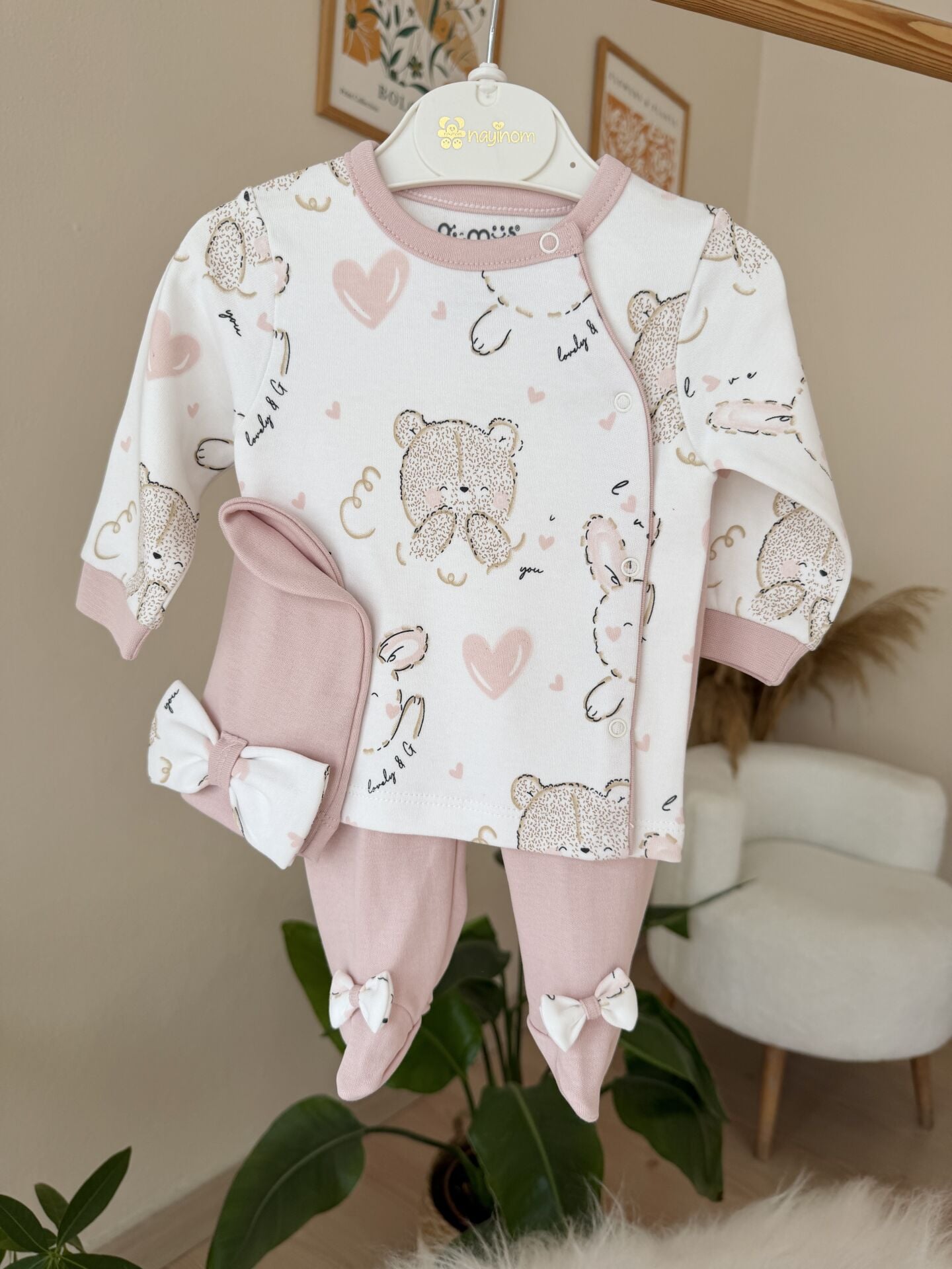 Pudra fiyonklu 3’lü pratik takım