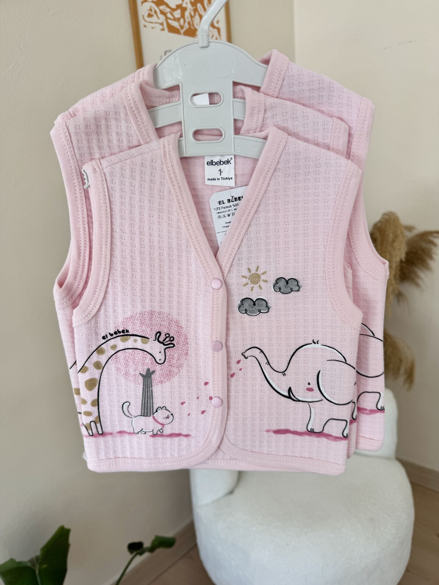 Pembe filli kapitone yelek