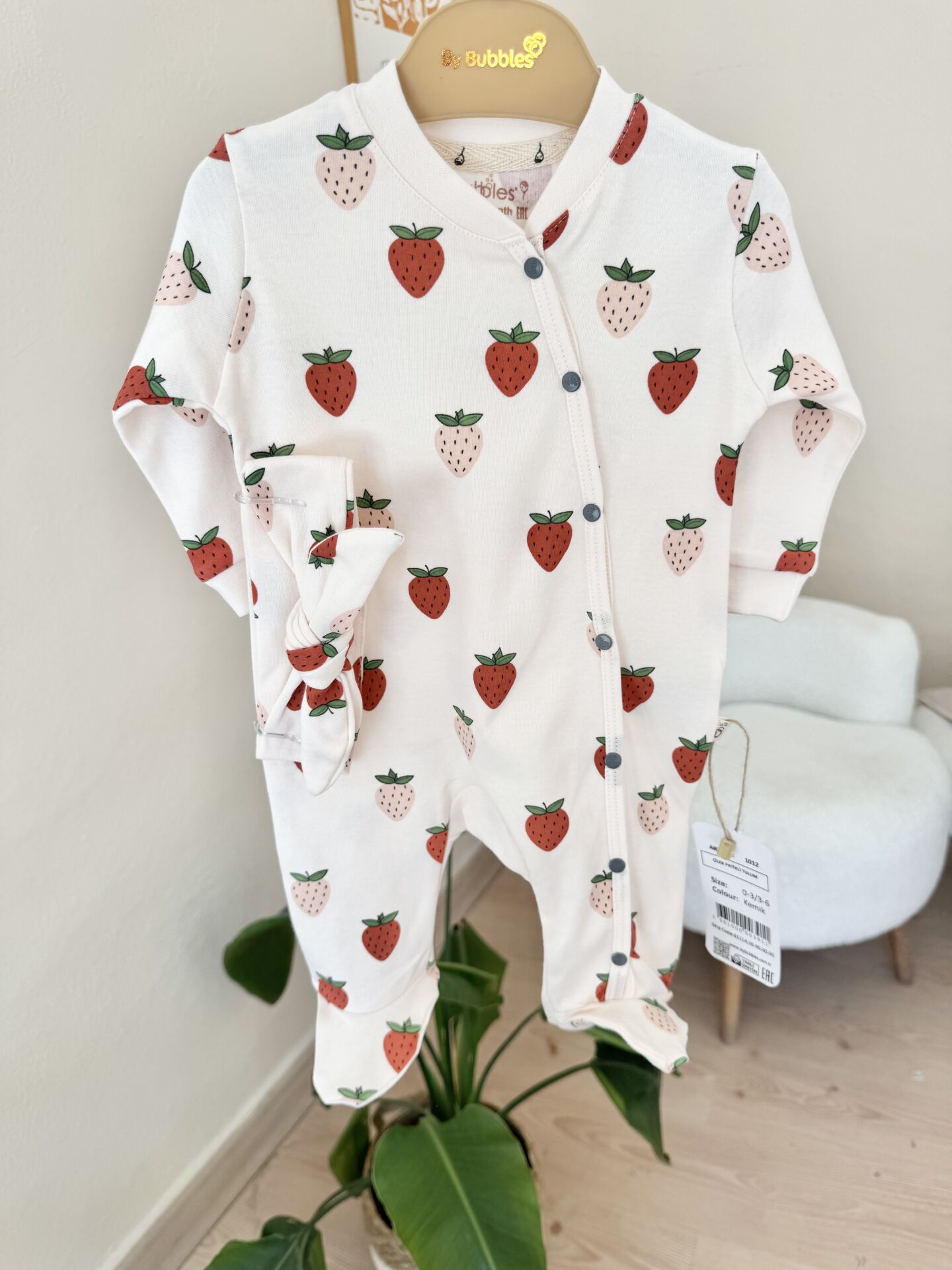 Organik çilek bandanalı tulum