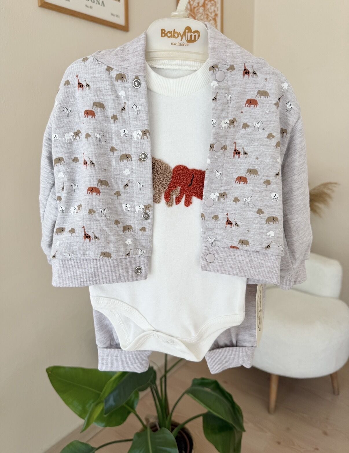 Gri filler 3’lü hırkalı takım