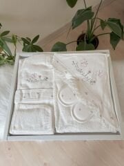 Fisto çiçekli banyo seti