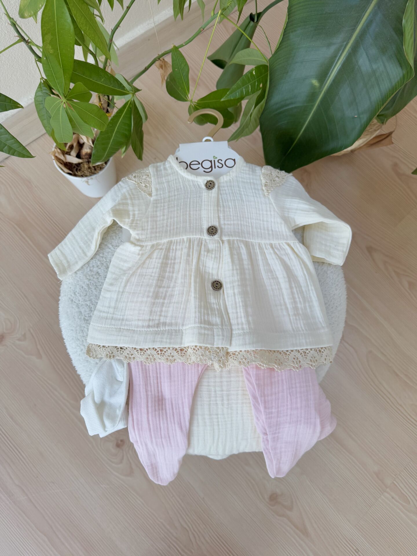 Pembe müslin 8 parça set