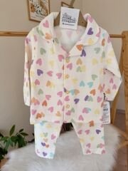 Lüx kalite yaka detaylı kalpli pijama takımı