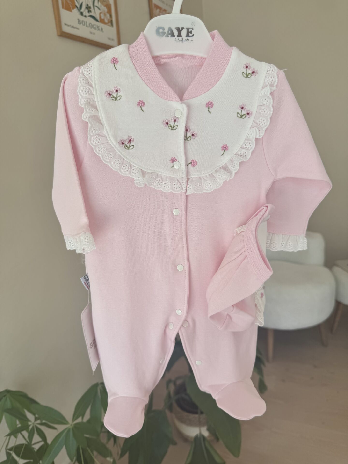 Pembe Fisto bereli tulum
