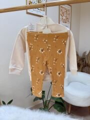 Krem renk yaka detaylı 2’li takım