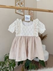 Bej kelebekli müslin elbise