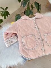 Pembe çiçekli kapitone ceketli 3’lü takım