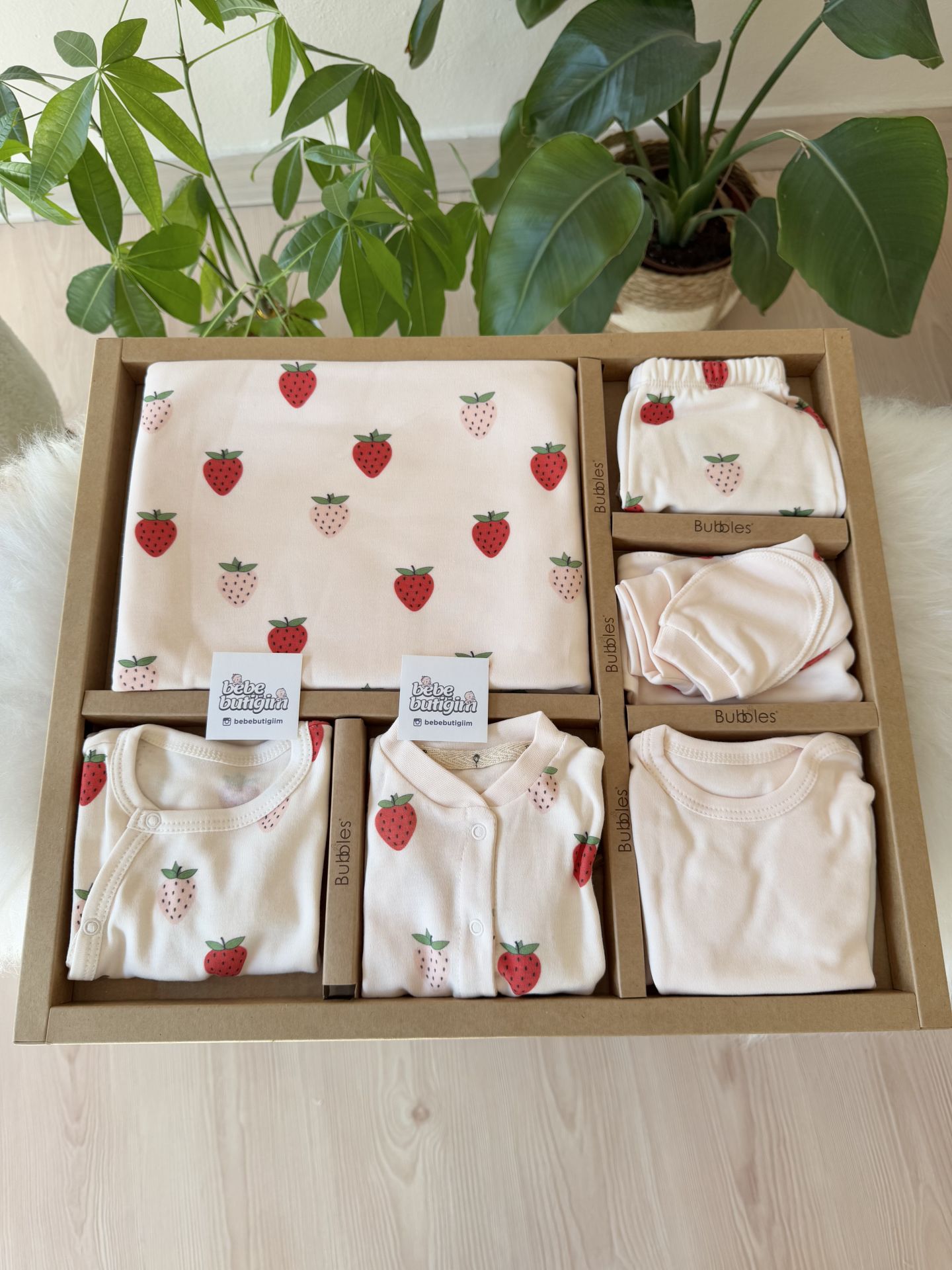 Organik çilek 10 parça hastane çıkış set