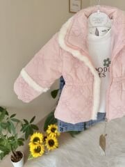 Pembe çiçek montlu 3’lü takım