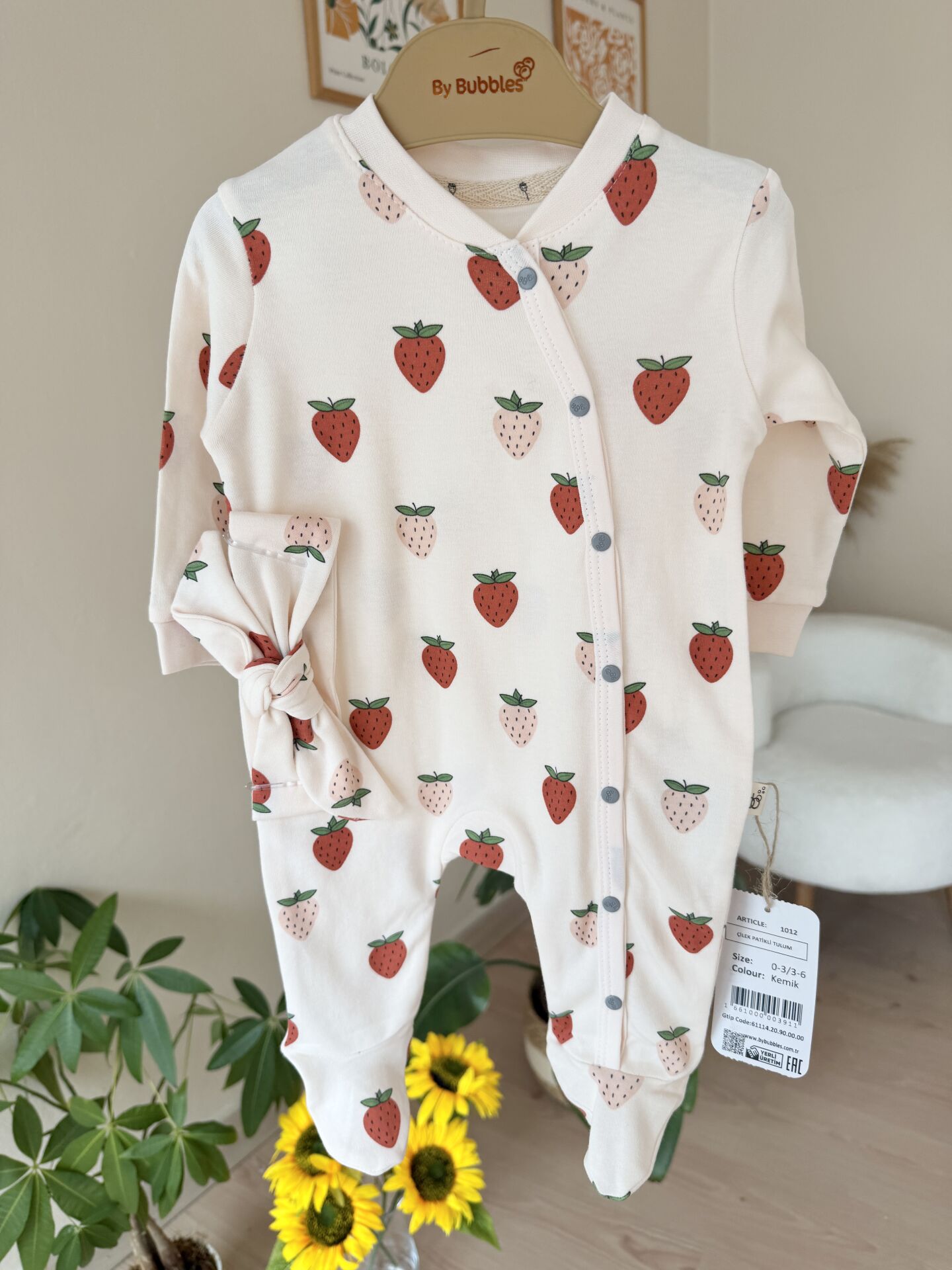 Organik çilek bandanalı tulum