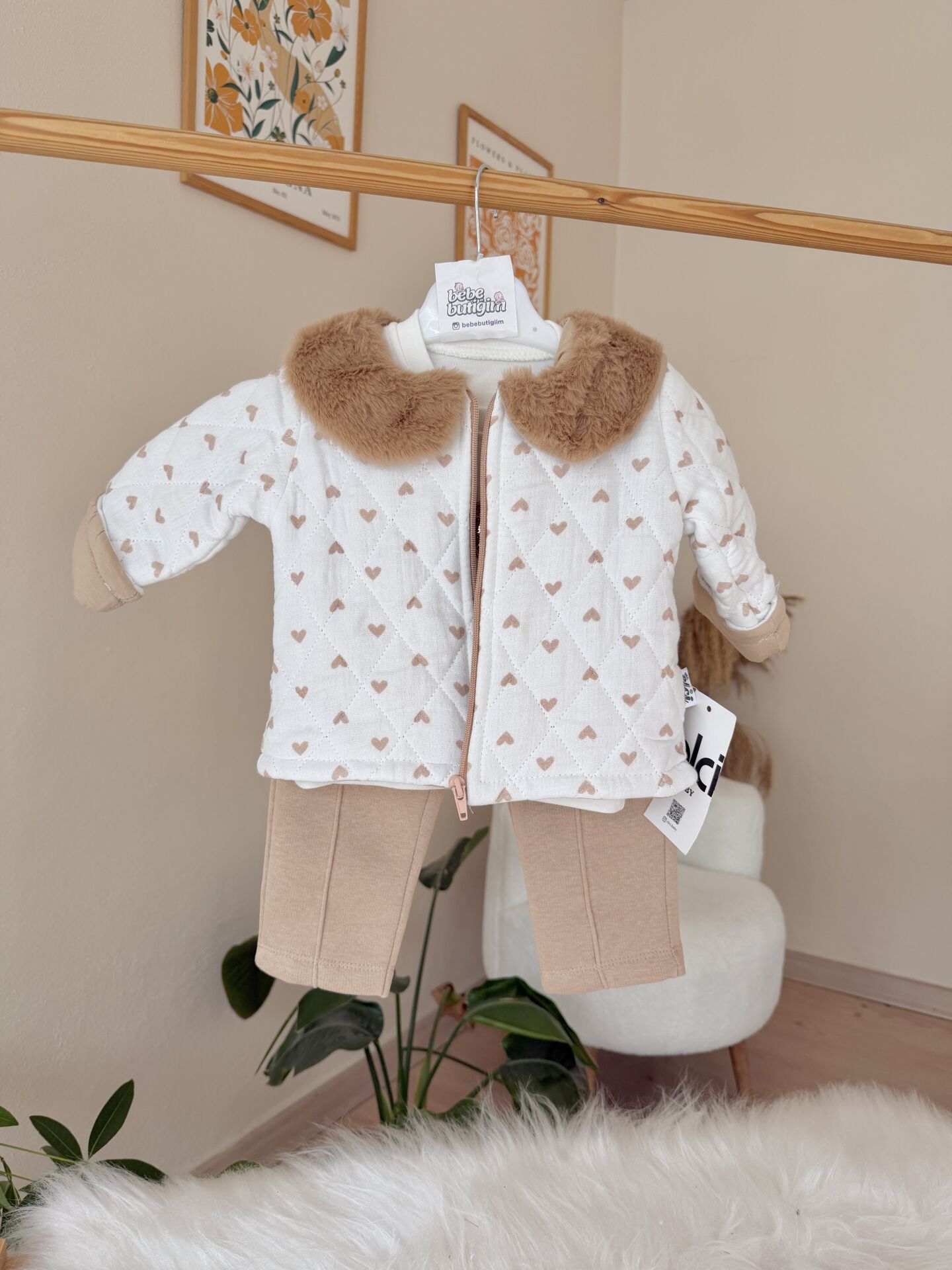 Premium bebe yaka kalpli montlu 3’lü takım