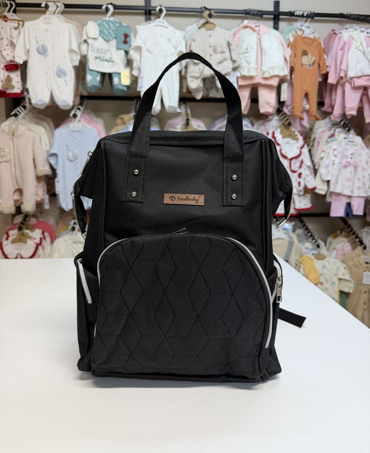 Siyah anne bebek sırt çantası