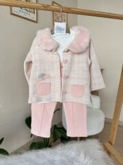 Pudra yakası kürklü 3’lü ceketli takım