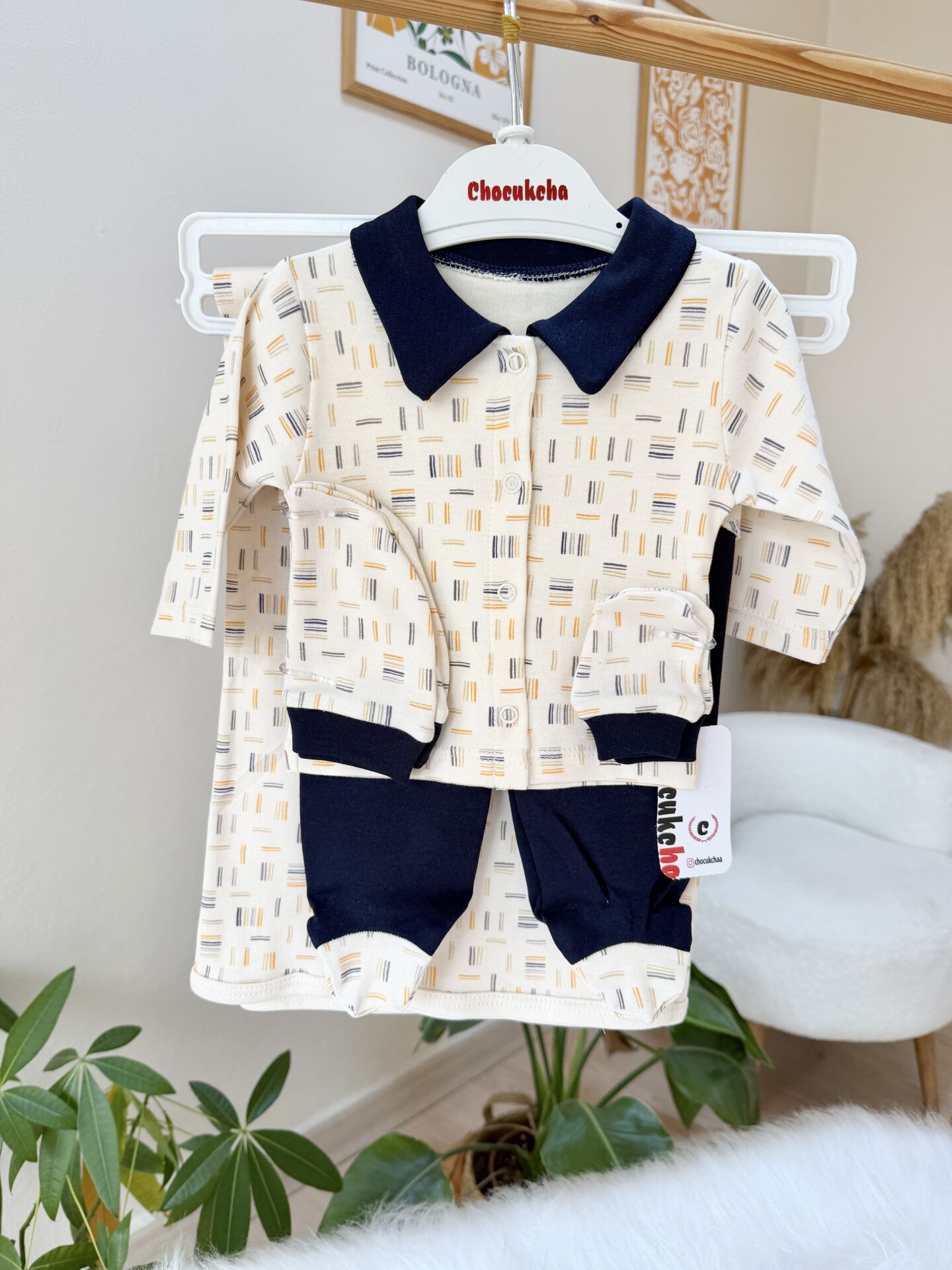 Lacivert yaka detaylı battaniyeli 5’li set