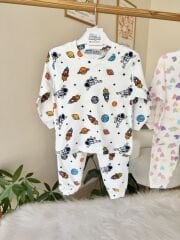 Gezegenli pijama takımı