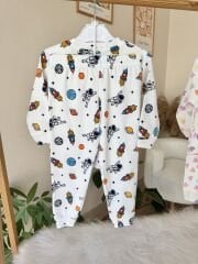 Gezegenli pijama takımı