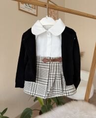 Siyah hırkalı şort etekli 3’lü takım