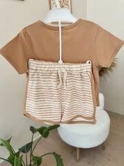 Kahve şortlu takım