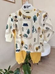 Sarı ağaç detaylı mevsimlik takım