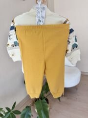 Sarı ağaç detaylı mevsimlik takım