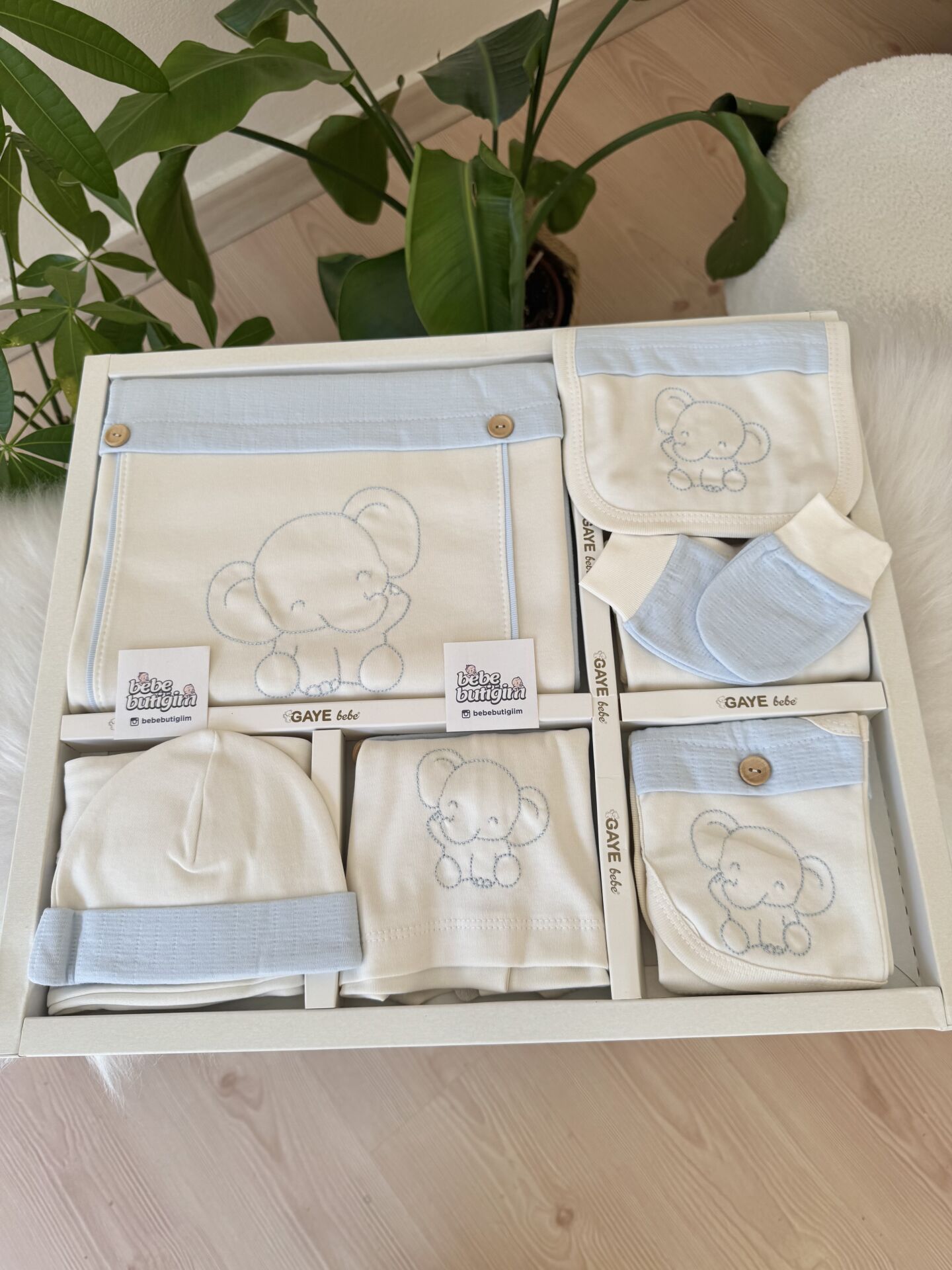 PREMİUM mavi filli 10 parça hastane çıkış set