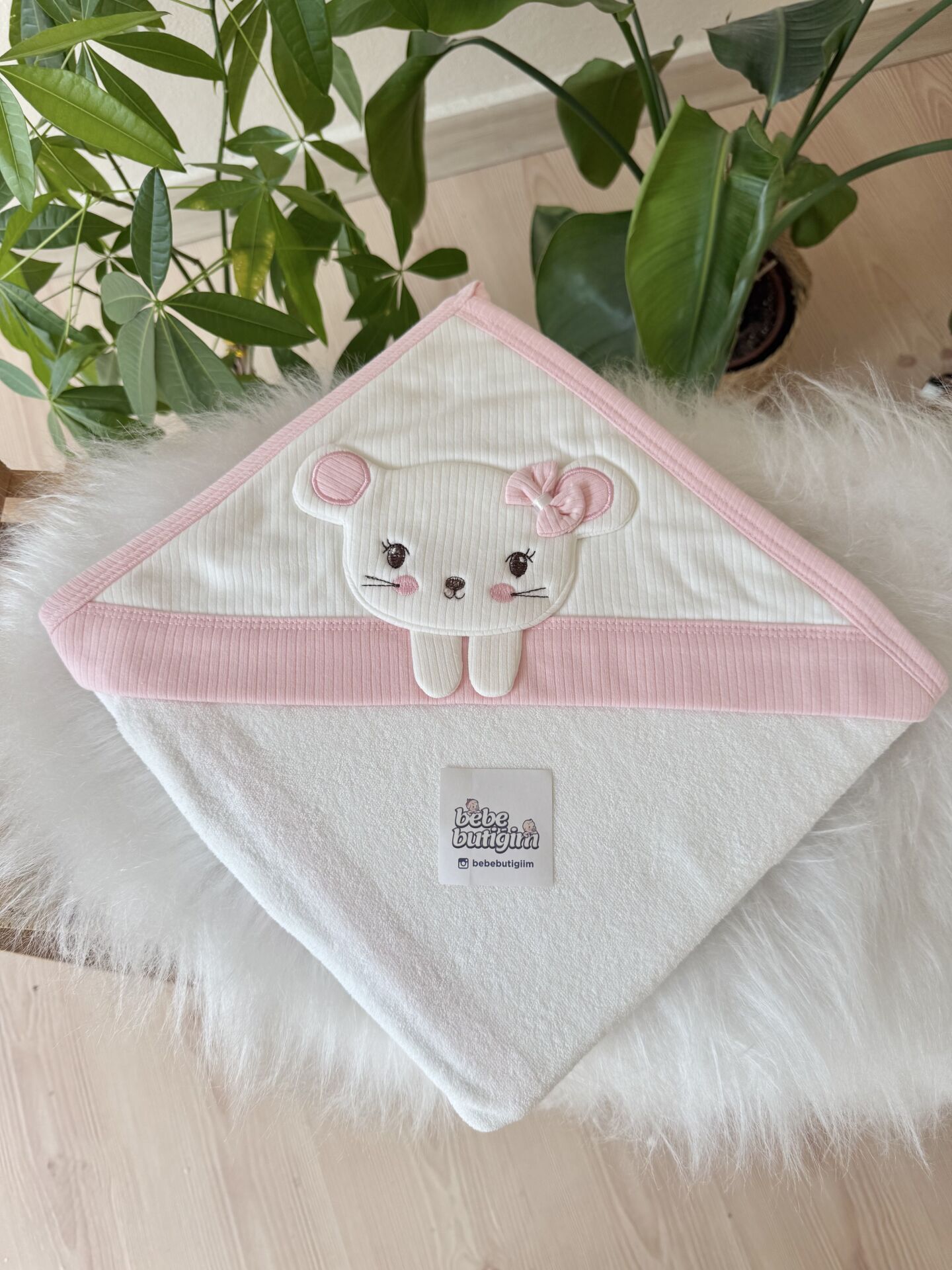 Premium pembe cute havlu