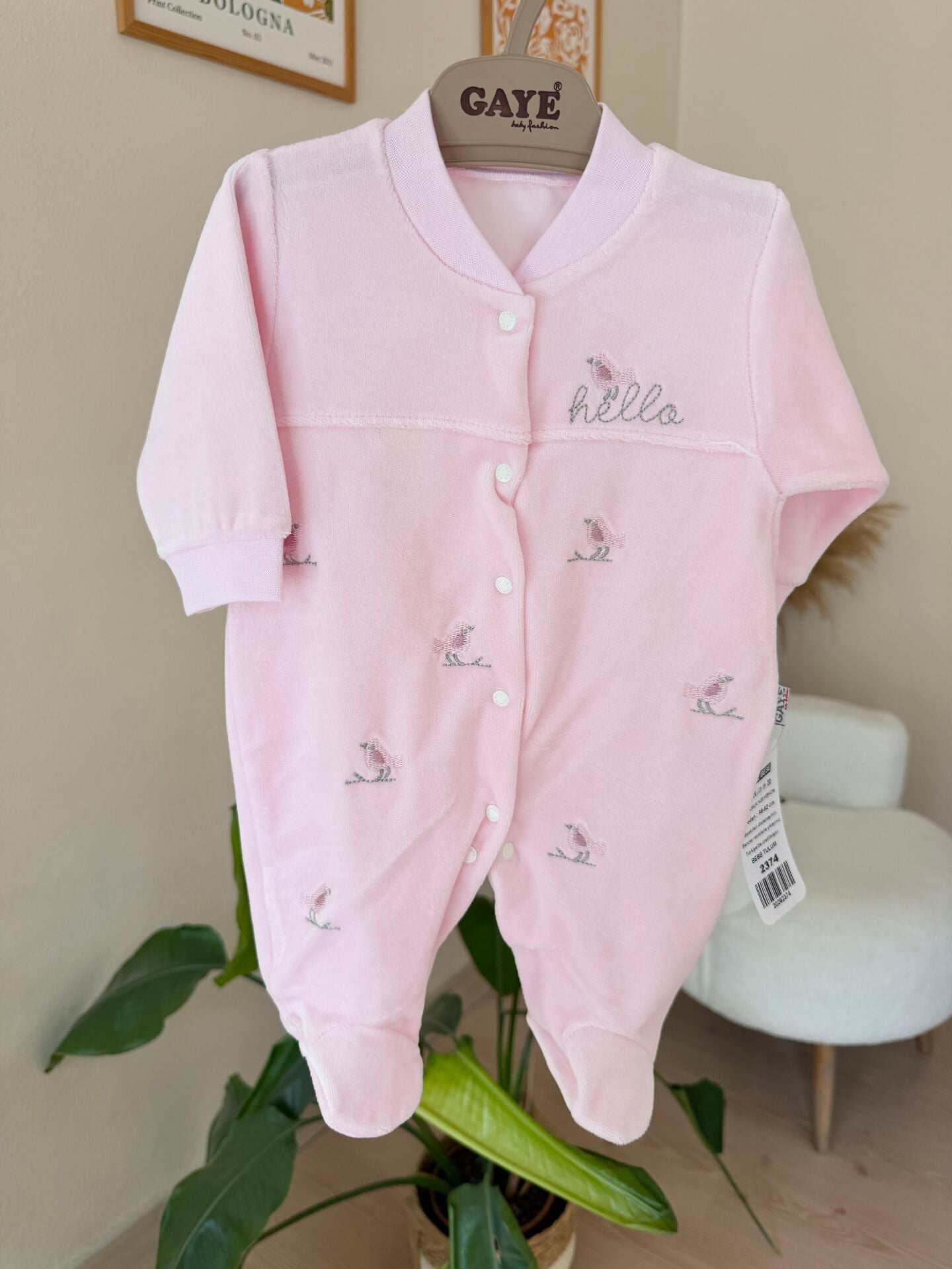 Pembe kuşlar kadife tulum